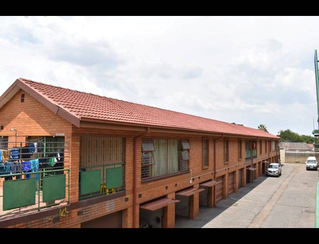 BUSINESS FOR SALE IN VANDERBIJLPARK CW 4
